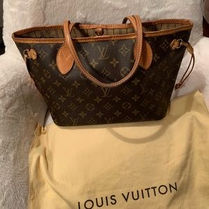 Louis Vuitton Neverful PM.